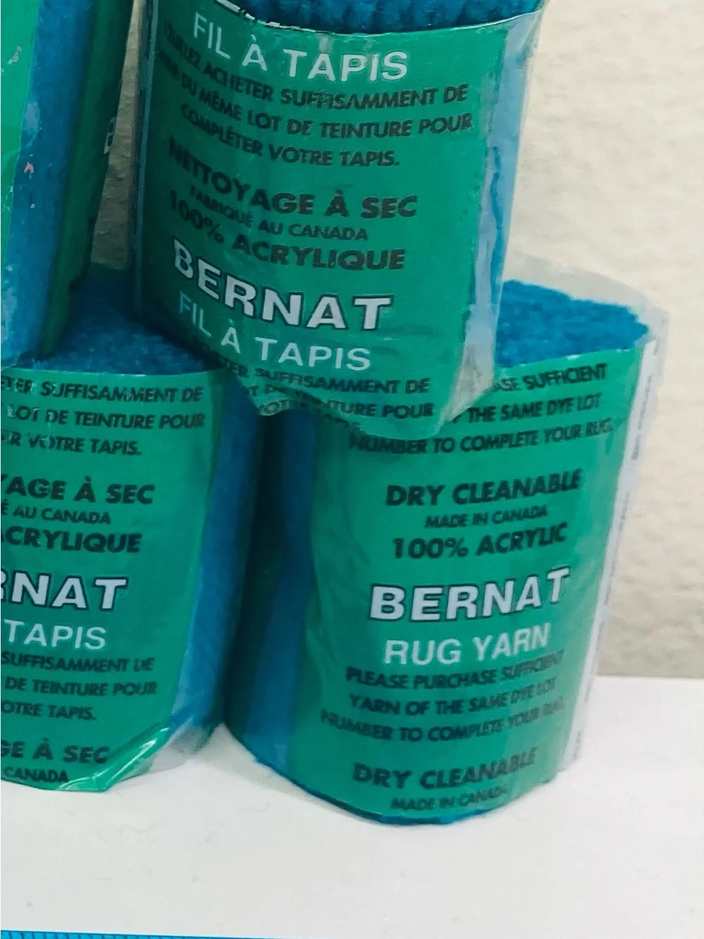 NEW Bernat Rug Yarn 100% Acrylic Lot of Vintage Rug Yarn
